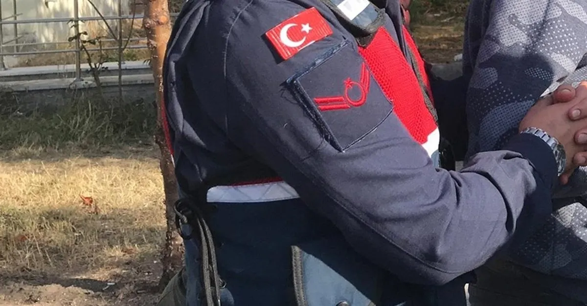 İzmir’de "Siberağ-15" Operasyonu: 9 İlde 21 Gözaltı