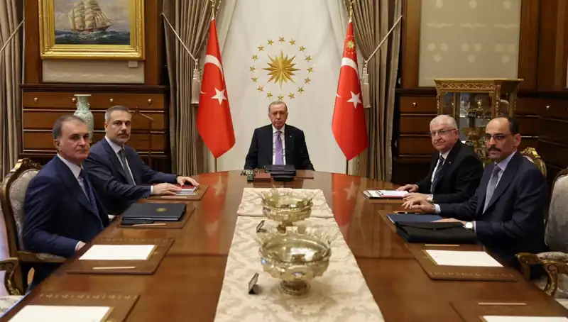 Beştepe’de Çıkarımlar: Erdoğan Yönetiminde İsrail-Iran Çatışması Masaya Yatırıldı