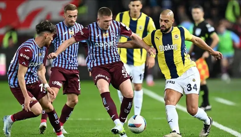 Fenerbahçe ve Trabzonspor Arasında Tarihi Derbi: Kadıköy'de Neler Olacak?