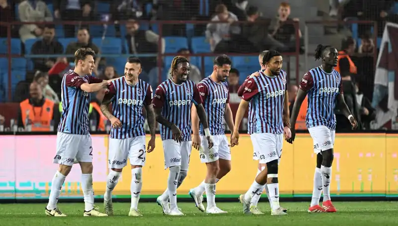 Trabzonspor'un Fenerbahçe Derbisi Öncesi Sakatlık Şoku!