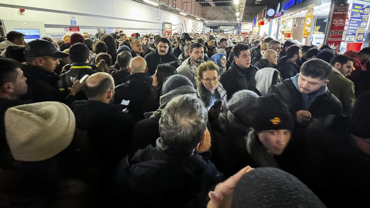 İstanbul'da Etkili Kar Yağışı