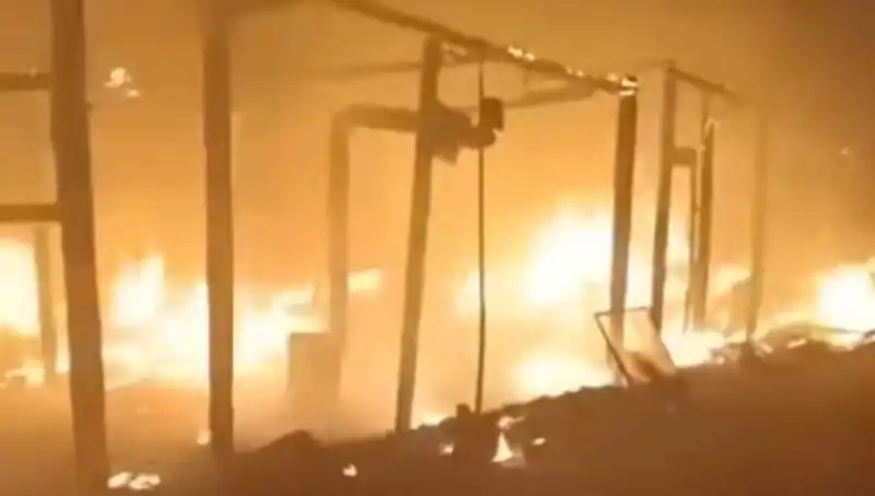 Elektrik Teli Koptu, 15 Çadır Kurtuluş Mücadelesi Verdi