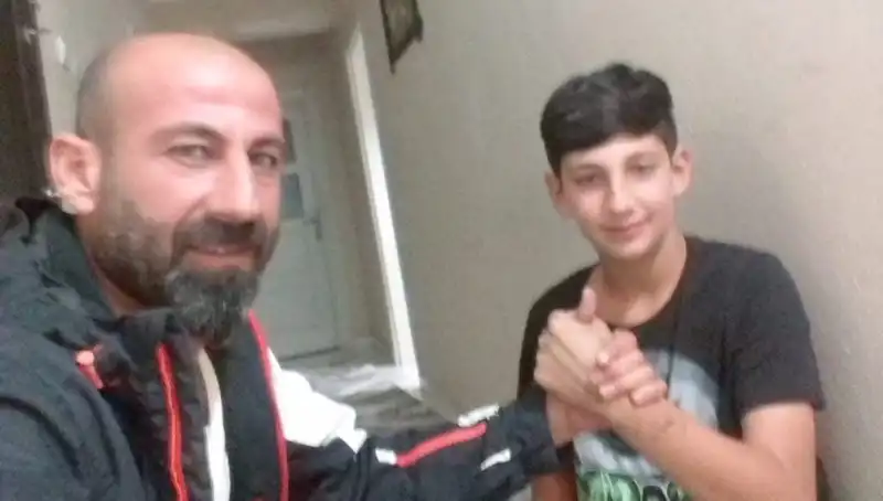 Çatı Tamiri Yaparken Baba ve Oğulun Korkunç Sonu