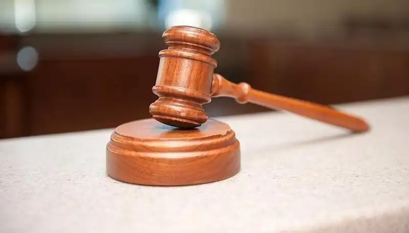 Evde Uyuşturucu Satışı Gerçekleştiren Kişiye 8 Yıl 4 Ay Hapis Cezası