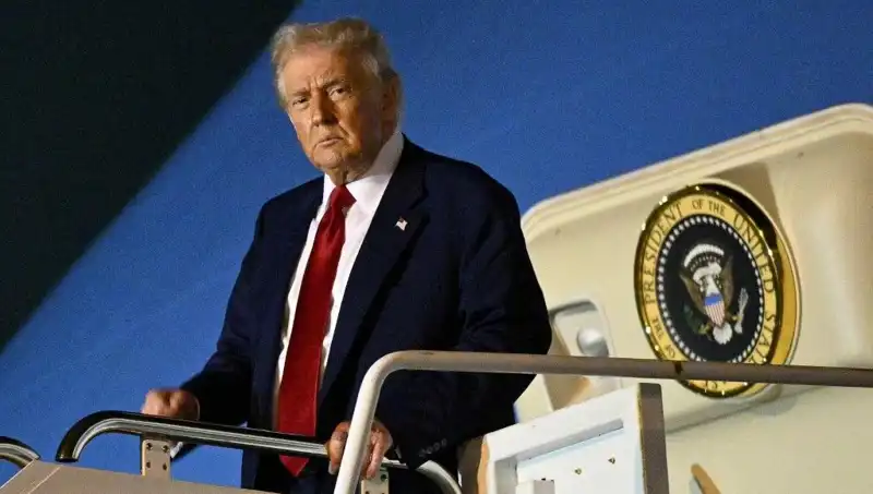 Donald Trump, Lahey'deki NATO Zirvesi'nde Uluslararası Güvenlik Konularını Görüşecek