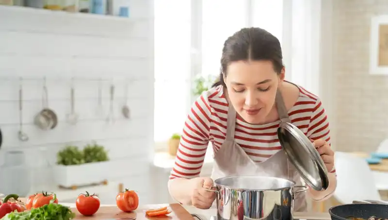 Yemek Hazırlığında Yapılan Ölümcül Hatalar ve Önlemler