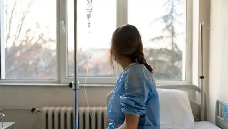 Kanser Tedavisi ile Hayatı Değişen 35 Yaşındaki Kadın: "Sessiz Bir Katil"