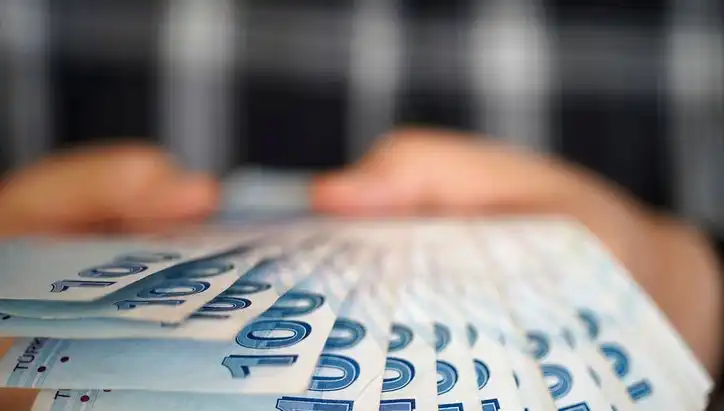 Emekli Promosyon Kampanyaları Temmuz 2025: Kamu ve Özel Bankalar Neler Sunuyor?