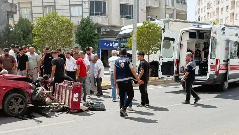 Mardin'de Korkunç Trafik Kazası: İki Kişi Yaralandı