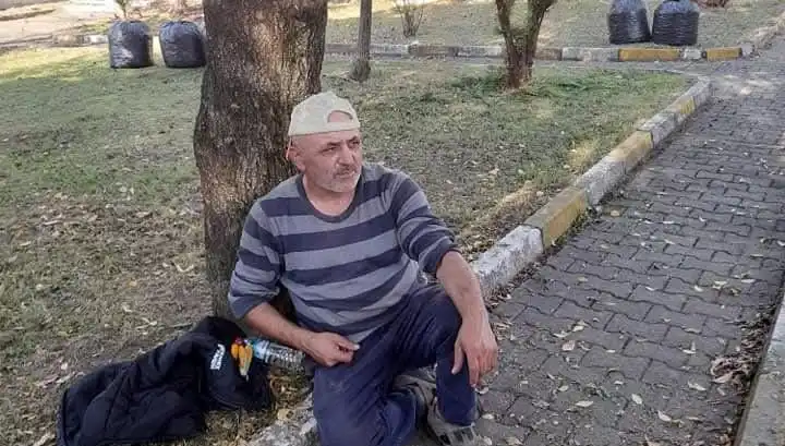 Teravih Namazı Çıkışında Aniden Hayatını Kaybeden Vatandaş Şok Yaratıyor