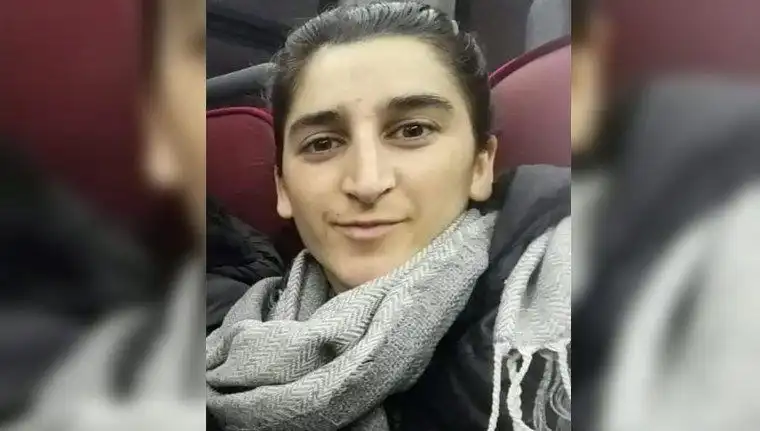 Genç Kız Üç Günlük Aramanın Ardından Ağaçta Bulundu