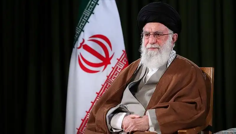 Hamaney'den Sert Mesaj: "İsrail Sert Bir Karşılık Alacak"