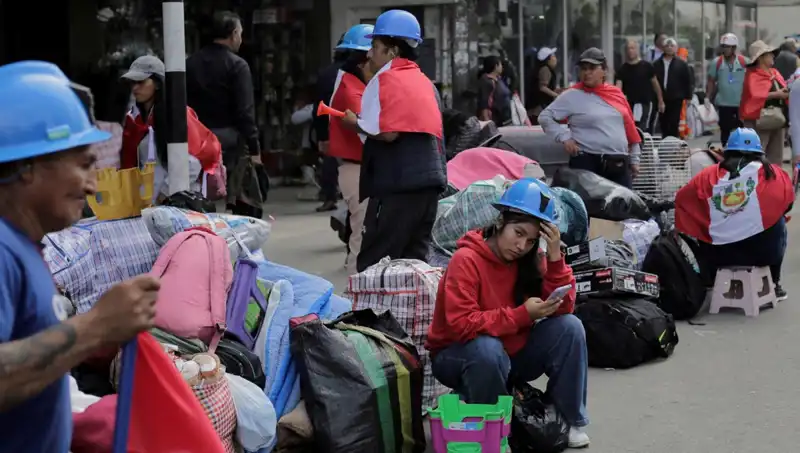 Peru'da Madenciler Sokaklarda: Grev ve Protestolar Kargaşa Yarattı
