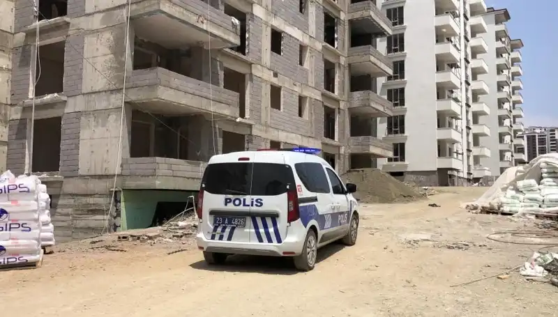 İnşaatta Feci Olay: Bir İşçi Hayatını Kaybetti, Gözler Güvenlik Önlemlerine Çevrildi