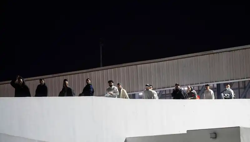 Düzensiz Göçmenlerin Yakalanması: İki İlde Önemli Operasyon Gerçekleşti