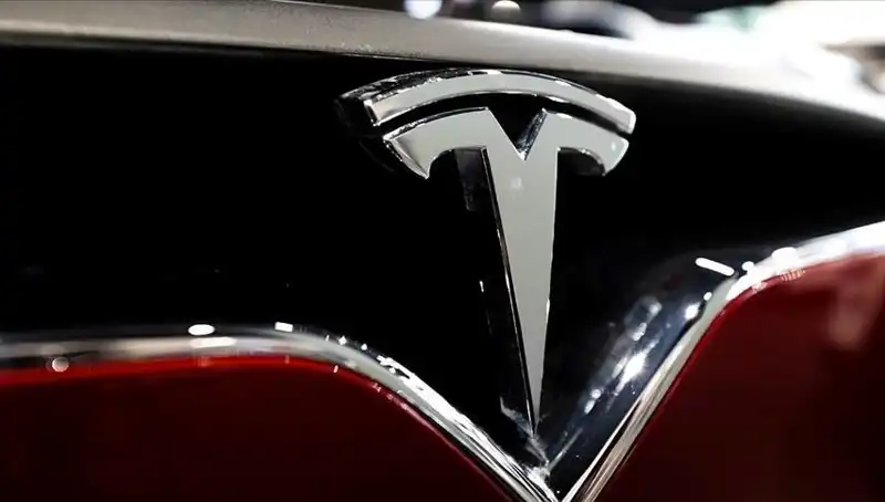 Tesla Model Y Türkiye'de Satışa Sunuluyor: Hedef Tarih Belli Oldu!