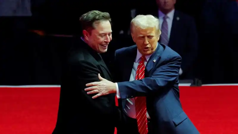 Elon Musk ve Donald Trump Arasındaki Sarsıcı Ayrılığın Nedeni Nedir?