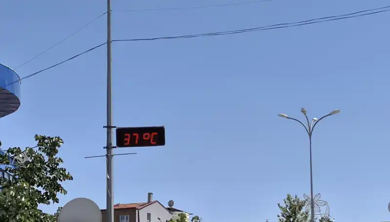 Sıcak Hava Dalgası: İlçemizde Termometreler 38 Derecelere Fırladı!