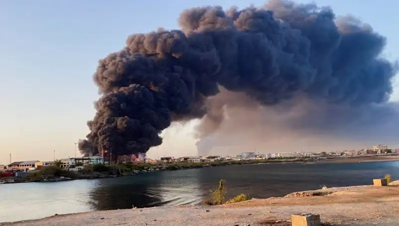 Port Sudan’da Şok Patlamalar: Havalimanı ve Ordu Üssü Hedef Alındı