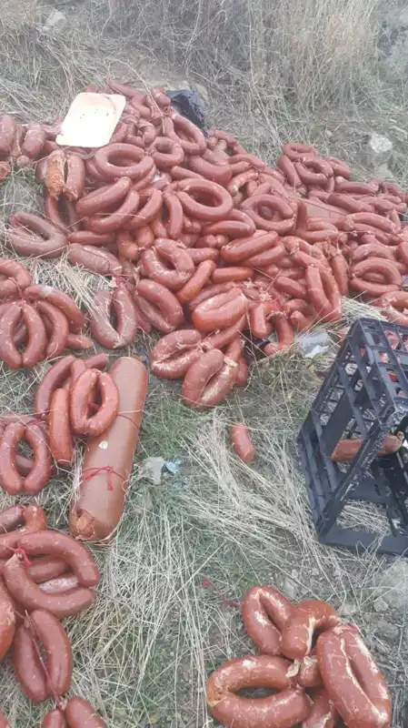 Ankara’da Gizemli Bir Olay: Yüzlerce Kilo Sucuk ve Salam Terk Edildi