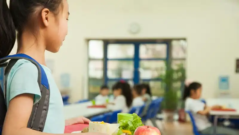 İspanya'da Obeziteyle Mücadele: Yağlı Yiyecekler Menüden Çıkarılıyor