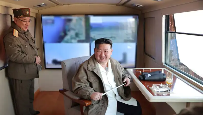 Kim Jong Un'un Test Ettiği Uçaksavar Füze, Üstün Savaş Yeteneği ile Dikkat Çekti