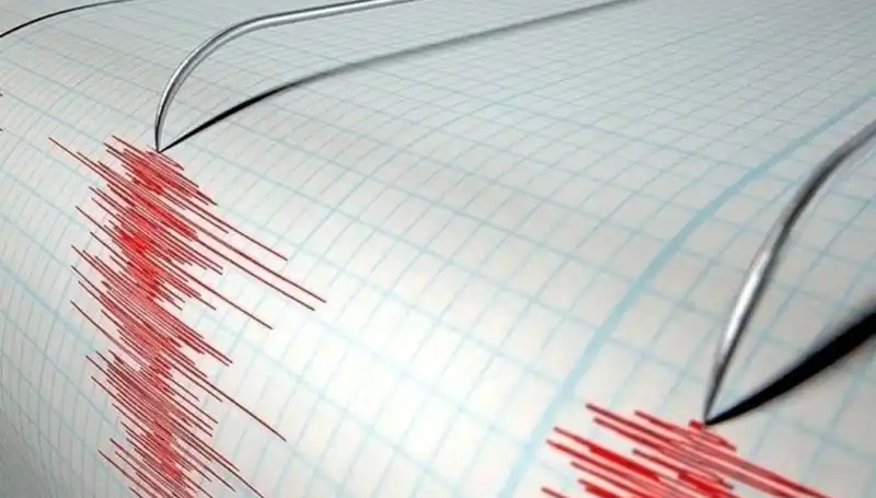 Akdeniz'de Beklenmedik Deprem: 3.8 Büyüklüğünde Sarsıntı Oluştu