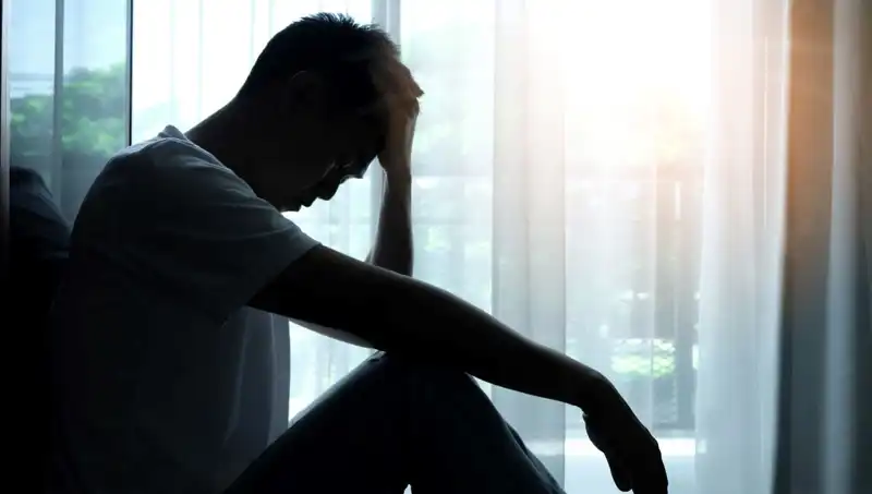 Aylarca Yanlış Teşhis: Doktorlar Depresyon Dedi, Beyin Tümörü Hayatını Daldı!