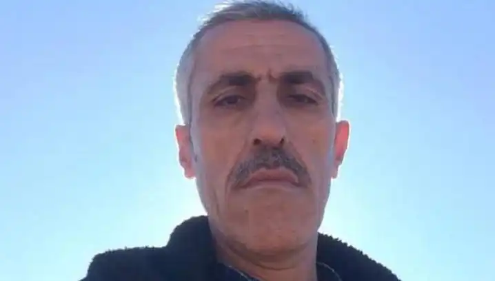 Gençleri "Çime Basmayın" Diye Uyardı: Bıçaklı Saldırı Şok Etti