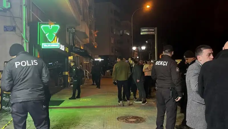 Eğlence Mekanında Silahlı Saldırı: Bir Kişi Ağır Yaralandı!