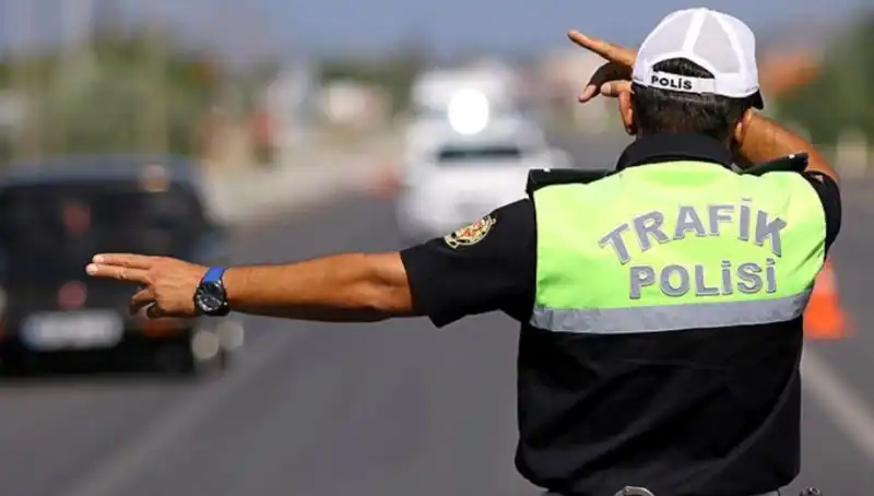 Isparta'da Trafik Denetimleri Arttı: Bin 593 Sürücüye Ceza Kesildi!