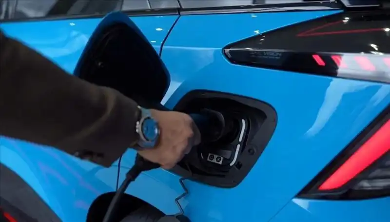 Elektrikli Araç Şarj İstasyonları Türkiye'de 11 Bini Geçti: Geleceğin Ulaşım Alternatifi