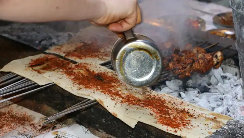 9 Günlük Bayram Tatilinde 50 Ton Tescilli Ciğer Kebabı Tüketildi