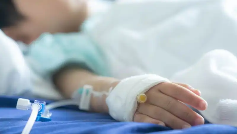 7 Yaşındaki Çocuk, Mıknatıs Yutma Oyunuyla Hayatını Tehlikeye Attı