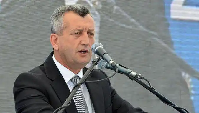 Eski Belediye Başkanı Tahir Şahin Yaşamını Yitirdi: Menemen'de Tarihi Bir Dönem Kapatıldı