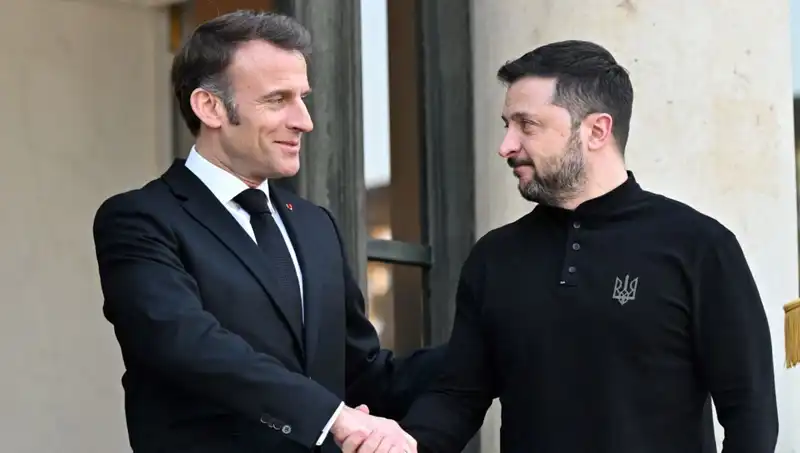 Macron, Türkiye'nin Karadeniz'deki Rolünü Takdirle Karşılıyor