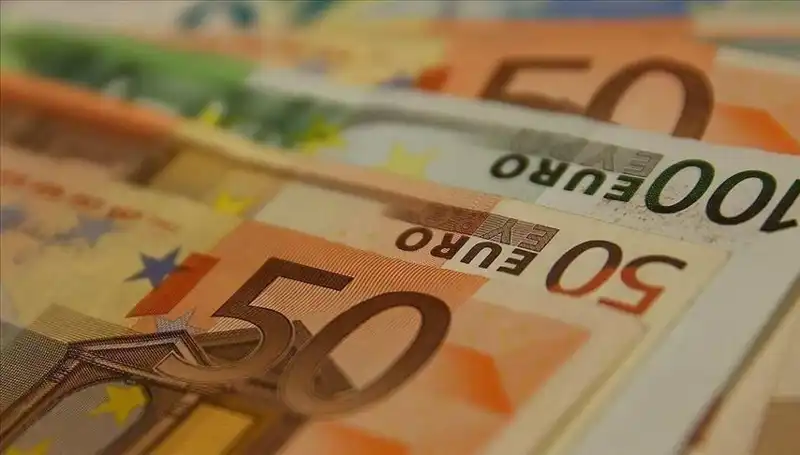 Euro'nun Yükselişi Durdu: Ekonomik Rüzgarlar Ne Getiriyor?