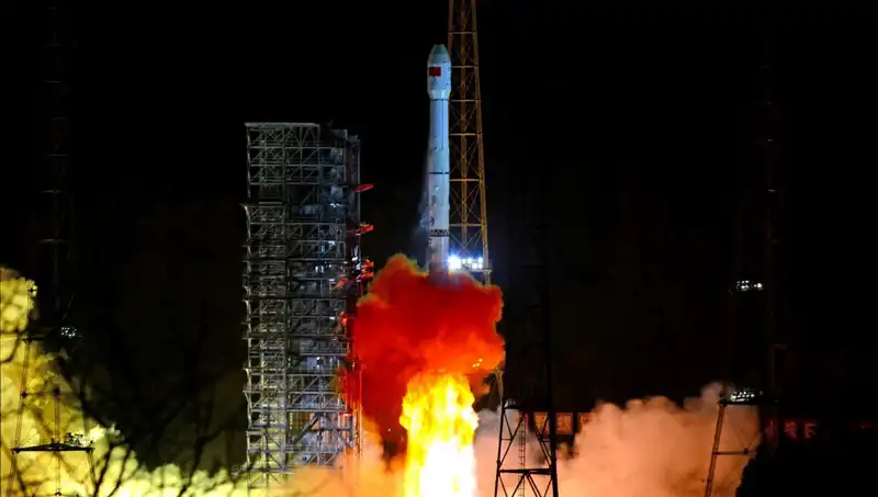 Çin, Tienvın-2 Asteroid Keşif Aracını Uzaya Gönderdi: Uzay Keşiflerinde Yeni Bir Döneme Giriş