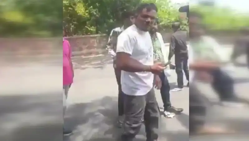 11A Yolcusunun Unutulmaz Anları: "Biri Beni Yakaladı"