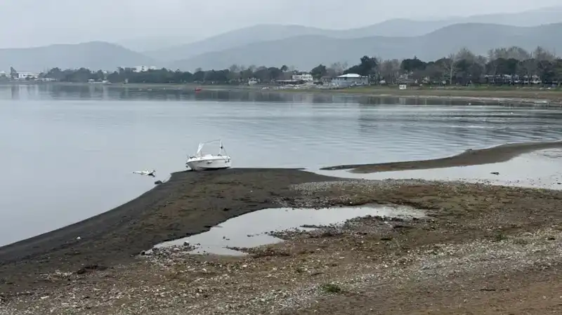 İznik Gölü’nde Kuraklık Tehlikesi: Yağmurlar Yetersiz Mi?